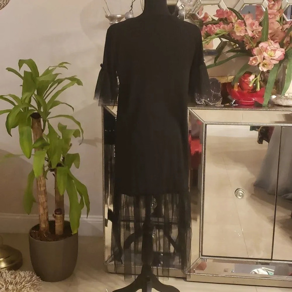 Timiami made in Italy dress with pearl and mesh details size M - Picture 5 of 7
